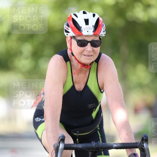 11.08.2024 - GEWOBA Citytriathlon Bremen H.Heesch http://msf.ph/oto/6799135 11.08.2024 11:56:15 Laufen  meine-sportfotos.de