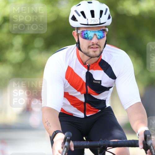 11.08.2024 - GEWOBA Citytriathlon Bremen H.Heesch http://msf.ph/oto/6799172 11.08.2024 11:56:18 Laufen  meine-sportfotos.de