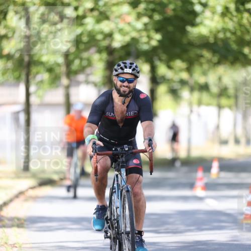 11.08.2024 - GEWOBA Citytriathlon Bremen H.Heesch http://msf.ph/oto/6799227 11.08.2024 11:56:29 Laufen  meine-sportfotos.de