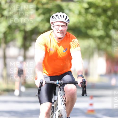 11.08.2024 - GEWOBA Citytriathlon Bremen H.Heesch http://msf.ph/oto/6799277 11.08.2024 11:56:33 Laufen  meine-sportfotos.de
