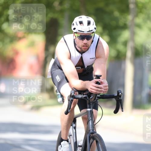 11.08.2024 - GEWOBA Citytriathlon Bremen H.Heesch http://msf.ph/oto/6799318 11.08.2024 11:56:36 Laufen  meine-sportfotos.de