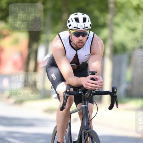 11.08.2024 - GEWOBA Citytriathlon Bremen H.Heesch http://msf.ph/oto/6799320 11.08.2024 11:56:36 Laufen  meine-sportfotos.de