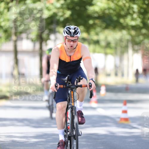 11.08.2024 - GEWOBA Citytriathlon Bremen H.Heesch http://msf.ph/oto/6799344 11.08.2024 11:56:42 Laufen  meine-sportfotos.de