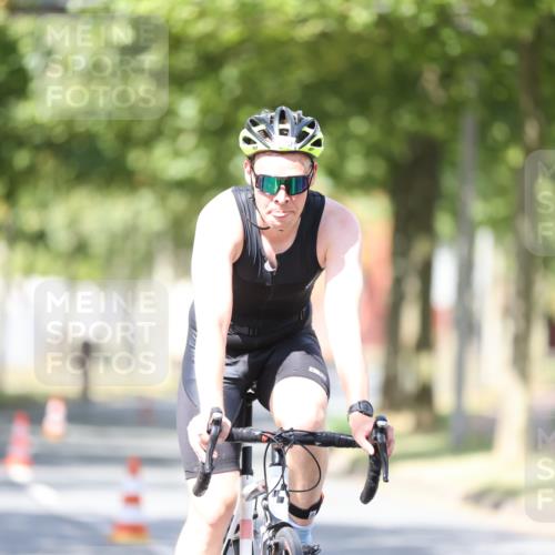 11.08.2024 - GEWOBA Citytriathlon Bremen H.Heesch http://msf.ph/oto/6799385 11.08.2024 11:56:43 Laufen  meine-sportfotos.de