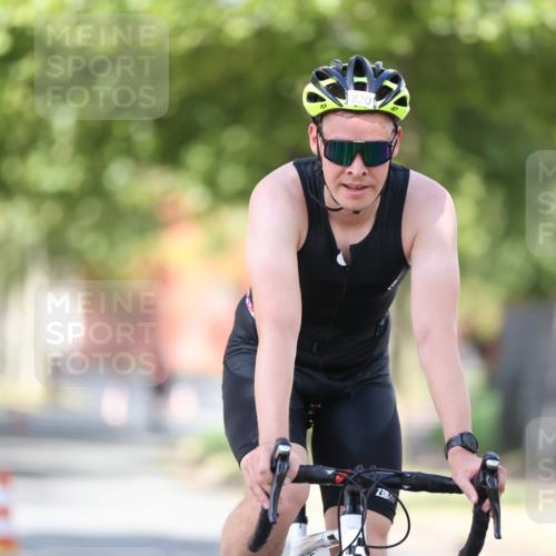 11.08.2024 - GEWOBA Citytriathlon Bremen H.Heesch http://msf.ph/oto/6799395 11.08.2024 11:56:44 Laufen  meine-sportfotos.de