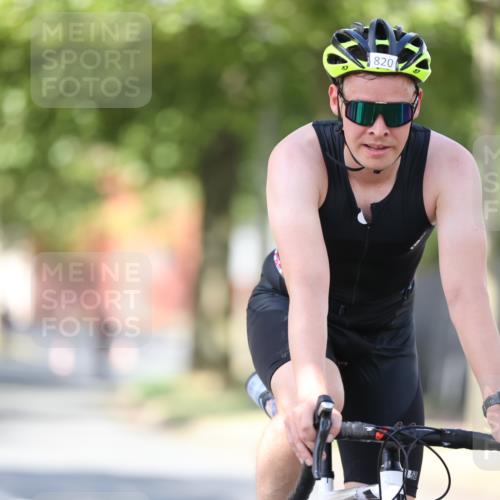 11.08.2024 - GEWOBA Citytriathlon Bremen H.Heesch http://msf.ph/oto/6799399 11.08.2024 11:56:44 Laufen  meine-sportfotos.de