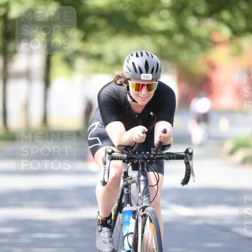 11.08.2024 - GEWOBA Citytriathlon Bremen H.Heesch http://msf.ph/oto/6799498 11.08.2024 11:56:55 Laufen  meine-sportfotos.de