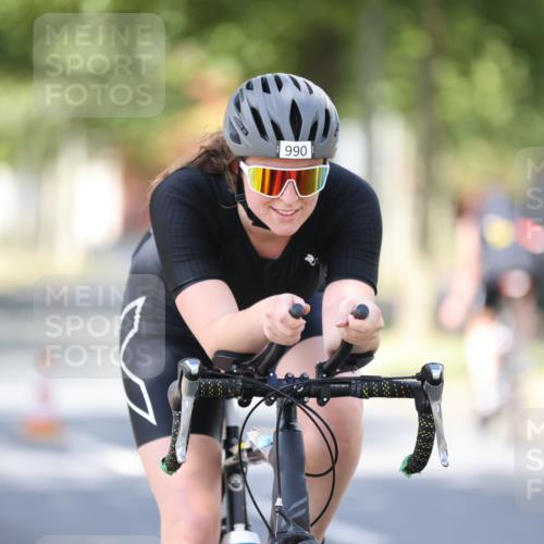 11.08.2024 - GEWOBA Citytriathlon Bremen H.Heesch http://msf.ph/oto/6799512 11.08.2024 11:56:56 Laufen  meine-sportfotos.de