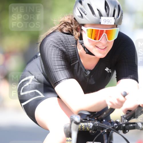 11.08.2024 - GEWOBA Citytriathlon Bremen H.Heesch http://msf.ph/oto/6799525 11.08.2024 11:56:56 Laufen  meine-sportfotos.de