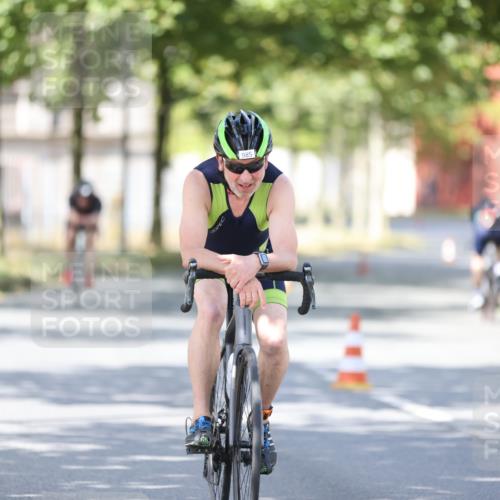 11.08.2024 - GEWOBA Citytriathlon Bremen H.Heesch http://msf.ph/oto/6799574 11.08.2024 11:57:12 Laufen  meine-sportfotos.de