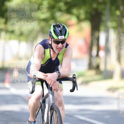 11.08.2024 - GEWOBA Citytriathlon Bremen H.Heesch http://msf.ph/oto/6799591 11.08.2024 11:57:12 Laufen  meine-sportfotos.de