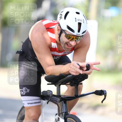 11.08.2024 - GEWOBA Citytriathlon Bremen H.Heesch http://msf.ph/oto/6799696 11.08.2024 11:57:31 Laufen  meine-sportfotos.de