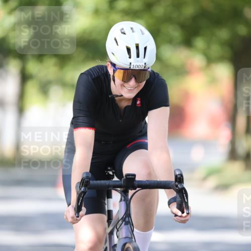 11.08.2024 - GEWOBA Citytriathlon Bremen H.Heesch http://msf.ph/oto/6799723 11.08.2024 11:57:33 Laufen  meine-sportfotos.de