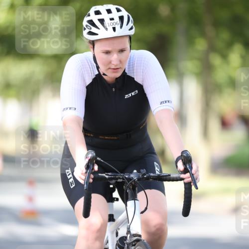 11.08.2024 - GEWOBA Citytriathlon Bremen H.Heesch http://msf.ph/oto/6799863 11.08.2024 11:57:55 Laufen  meine-sportfotos.de