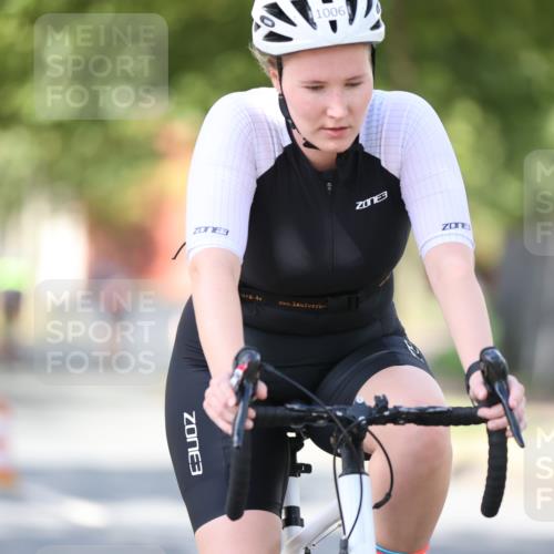 11.08.2024 - GEWOBA Citytriathlon Bremen H.Heesch http://msf.ph/oto/6799869 11.08.2024 11:57:56 Laufen  meine-sportfotos.de