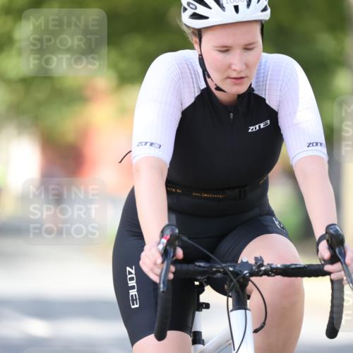 11.08.2024 - GEWOBA Citytriathlon Bremen H.Heesch http://msf.ph/oto/6799871 11.08.2024 11:57:56 Laufen  meine-sportfotos.de