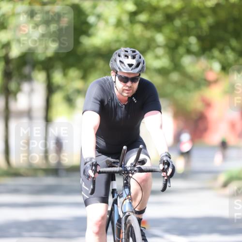 11.08.2024 - GEWOBA Citytriathlon Bremen H.Heesch http://msf.ph/oto/6799924 11.08.2024 11:58:00 Laufen  meine-sportfotos.de