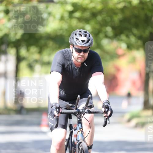 11.08.2024 - GEWOBA Citytriathlon Bremen H.Heesch http://msf.ph/oto/6799928 11.08.2024 11:58:00 Laufen  meine-sportfotos.de