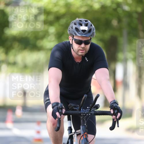 11.08.2024 - GEWOBA Citytriathlon Bremen H.Heesch http://msf.ph/oto/6799937 11.08.2024 11:58:01 Laufen  meine-sportfotos.de