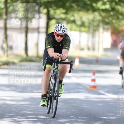 11.08.2024 - GEWOBA Citytriathlon Bremen H.Heesch http://msf.ph/oto/6800163 11.08.2024 11:58:45 Laufen  meine-sportfotos.de