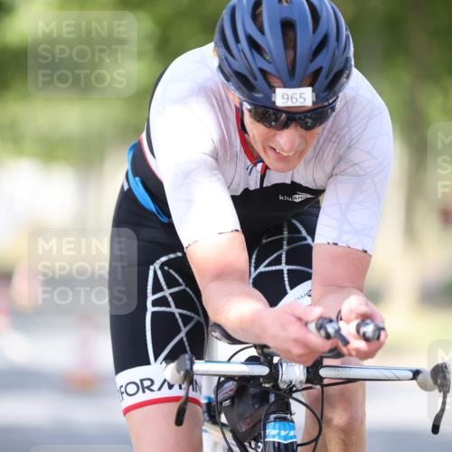 11.08.2024 - GEWOBA Citytriathlon Bremen H.Heesch http://msf.ph/oto/6800241 11.08.2024 11:59:10 Laufen  meine-sportfotos.de