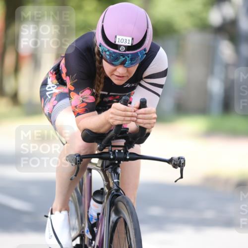 11.08.2024 - GEWOBA Citytriathlon Bremen H.Heesch http://msf.ph/oto/6800293 11.08.2024 11:59:12 Laufen  meine-sportfotos.de
