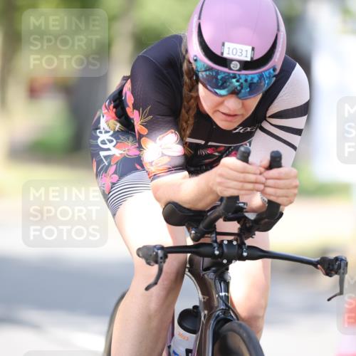 11.08.2024 - GEWOBA Citytriathlon Bremen H.Heesch http://msf.ph/oto/6800299 11.08.2024 11:59:13 Laufen  meine-sportfotos.de