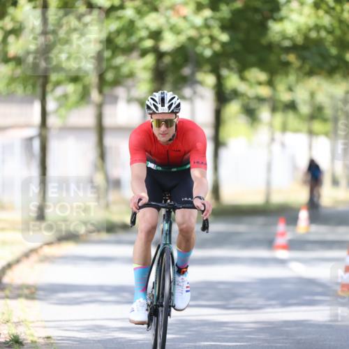 11.08.2024 - GEWOBA Citytriathlon Bremen H.Heesch http://msf.ph/oto/6800412 11.08.2024 11:59:26 Laufen  meine-sportfotos.de