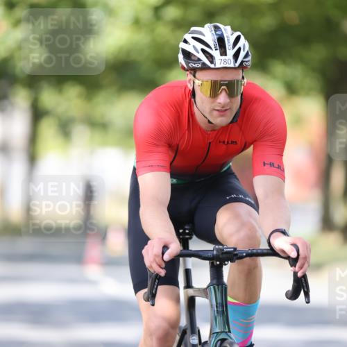 11.08.2024 - GEWOBA Citytriathlon Bremen H.Heesch http://msf.ph/oto/6800445 11.08.2024 11:59:27 Laufen  meine-sportfotos.de