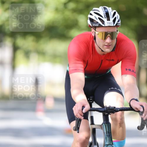 11.08.2024 - GEWOBA Citytriathlon Bremen H.Heesch http://msf.ph/oto/6800446 11.08.2024 11:59:27 Laufen  meine-sportfotos.de
