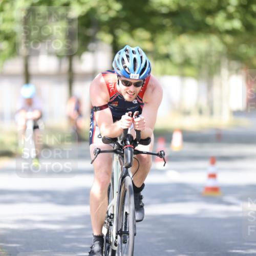 11.08.2024 - GEWOBA Citytriathlon Bremen H.Heesch http://msf.ph/oto/6800468 11.08.2024 11:59:29 Laufen  meine-sportfotos.de