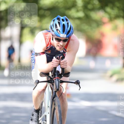 11.08.2024 - GEWOBA Citytriathlon Bremen H.Heesch http://msf.ph/oto/6800480 11.08.2024 11:59:29 Laufen  meine-sportfotos.de