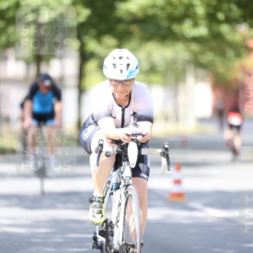 11.08.2024 - GEWOBA Citytriathlon Bremen H.Heesch http://msf.ph/oto/6800510 11.08.2024 11:59:32 Laufen  meine-sportfotos.de