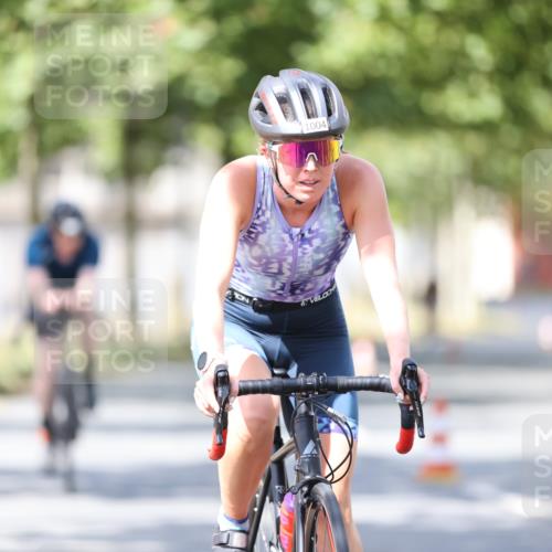 11.08.2024 - GEWOBA Citytriathlon Bremen H.Heesch http://msf.ph/oto/6800560 11.08.2024 11:59:34 Laufen  meine-sportfotos.de