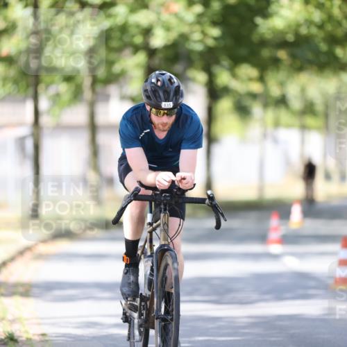 11.08.2024 - GEWOBA Citytriathlon Bremen H.Heesch http://msf.ph/oto/6800584 11.08.2024 11:59:35 Laufen  meine-sportfotos.de