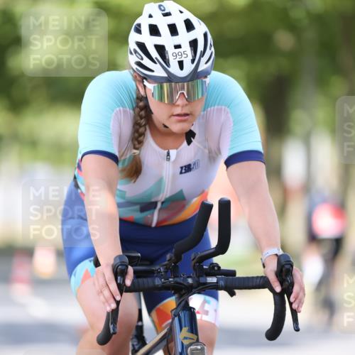 11.08.2024 - GEWOBA Citytriathlon Bremen H.Heesch http://msf.ph/oto/6801013 11.08.2024 12:00:44 Laufen  meine-sportfotos.de