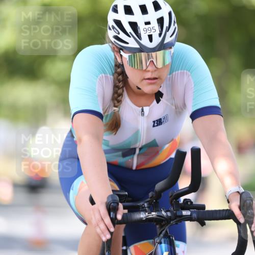 11.08.2024 - GEWOBA Citytriathlon Bremen H.Heesch http://msf.ph/oto/6801017 11.08.2024 12:00:44 Laufen  meine-sportfotos.de