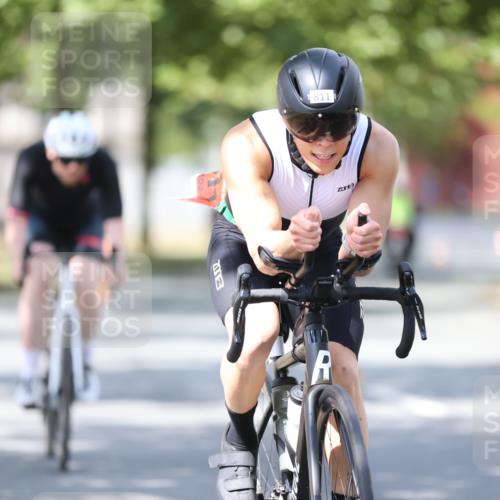 11.08.2024 - GEWOBA Citytriathlon Bremen H.Heesch http://msf.ph/oto/6801107 11.08.2024 12:00:55 Laufen  meine-sportfotos.de