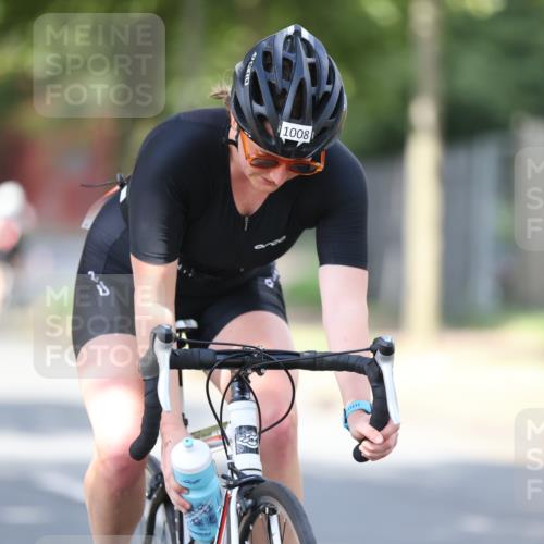 11.08.2024 - GEWOBA Citytriathlon Bremen H.Heesch http://msf.ph/oto/6801239 11.08.2024 12:01:11 Laufen  meine-sportfotos.de