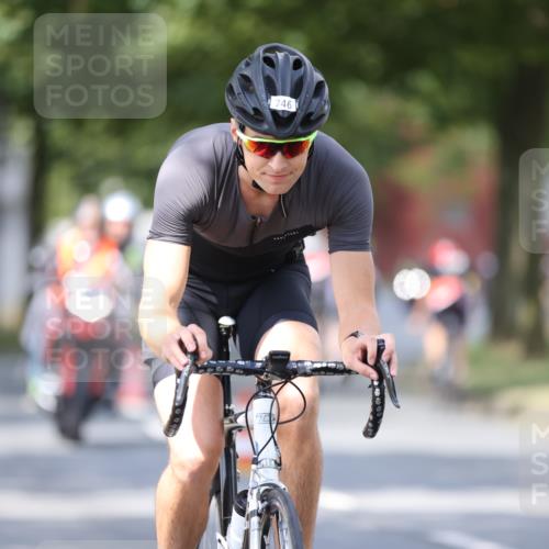 11.08.2024 - GEWOBA Citytriathlon Bremen H.Heesch http://msf.ph/oto/6801282 11.08.2024 12:01:23 Laufen  meine-sportfotos.de