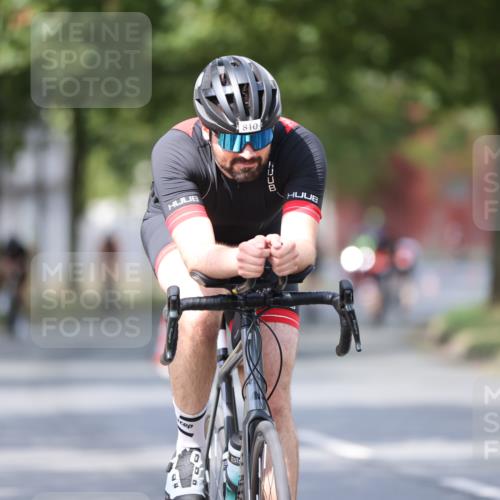 11.08.2024 - GEWOBA Citytriathlon Bremen H.Heesch http://msf.ph/oto/6801316 11.08.2024 12:01:26 Laufen  meine-sportfotos.de