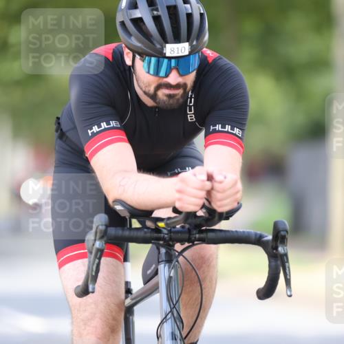 11.08.2024 - GEWOBA Citytriathlon Bremen H.Heesch http://msf.ph/oto/6801331 11.08.2024 12:01:26 Laufen  meine-sportfotos.de