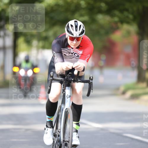 11.08.2024 - GEWOBA Citytriathlon Bremen H.Heesch http://msf.ph/oto/6801379 11.08.2024 12:01:32 Laufen  meine-sportfotos.de