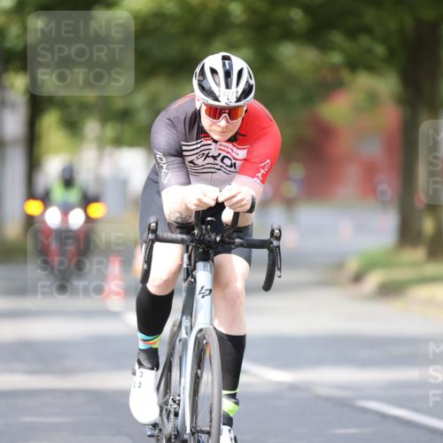11.08.2024 - GEWOBA Citytriathlon Bremen H.Heesch http://msf.ph/oto/6801381 11.08.2024 12:01:32 Laufen  meine-sportfotos.de