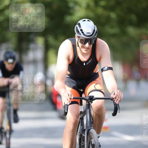 11.08.2024 - GEWOBA Citytriathlon Bremen H.Heesch http://msf.ph/oto/6801397 11.08.2024 12:01:33 Laufen  meine-sportfotos.de