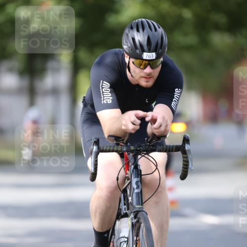 11.08.2024 - GEWOBA Citytriathlon Bremen H.Heesch http://msf.ph/oto/6801416 11.08.2024 12:01:34 Laufen  meine-sportfotos.de