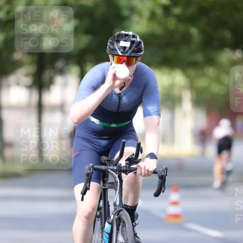 11.08.2024 - GEWOBA Citytriathlon Bremen H.Heesch http://msf.ph/oto/6801597 11.08.2024 12:02:01 Laufen  meine-sportfotos.de