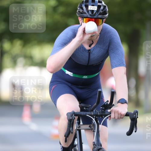 11.08.2024 - GEWOBA Citytriathlon Bremen H.Heesch http://msf.ph/oto/6801609 11.08.2024 12:02:02 Laufen  meine-sportfotos.de