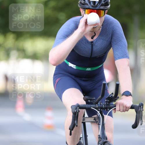 11.08.2024 - GEWOBA Citytriathlon Bremen H.Heesch http://msf.ph/oto/6801611 11.08.2024 12:02:02 Laufen  meine-sportfotos.de
