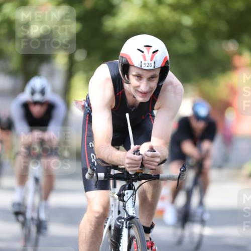 11.08.2024 - GEWOBA Citytriathlon Bremen H.Heesch http://msf.ph/oto/6801746 11.08.2024 12:02:23 Laufen  meine-sportfotos.de